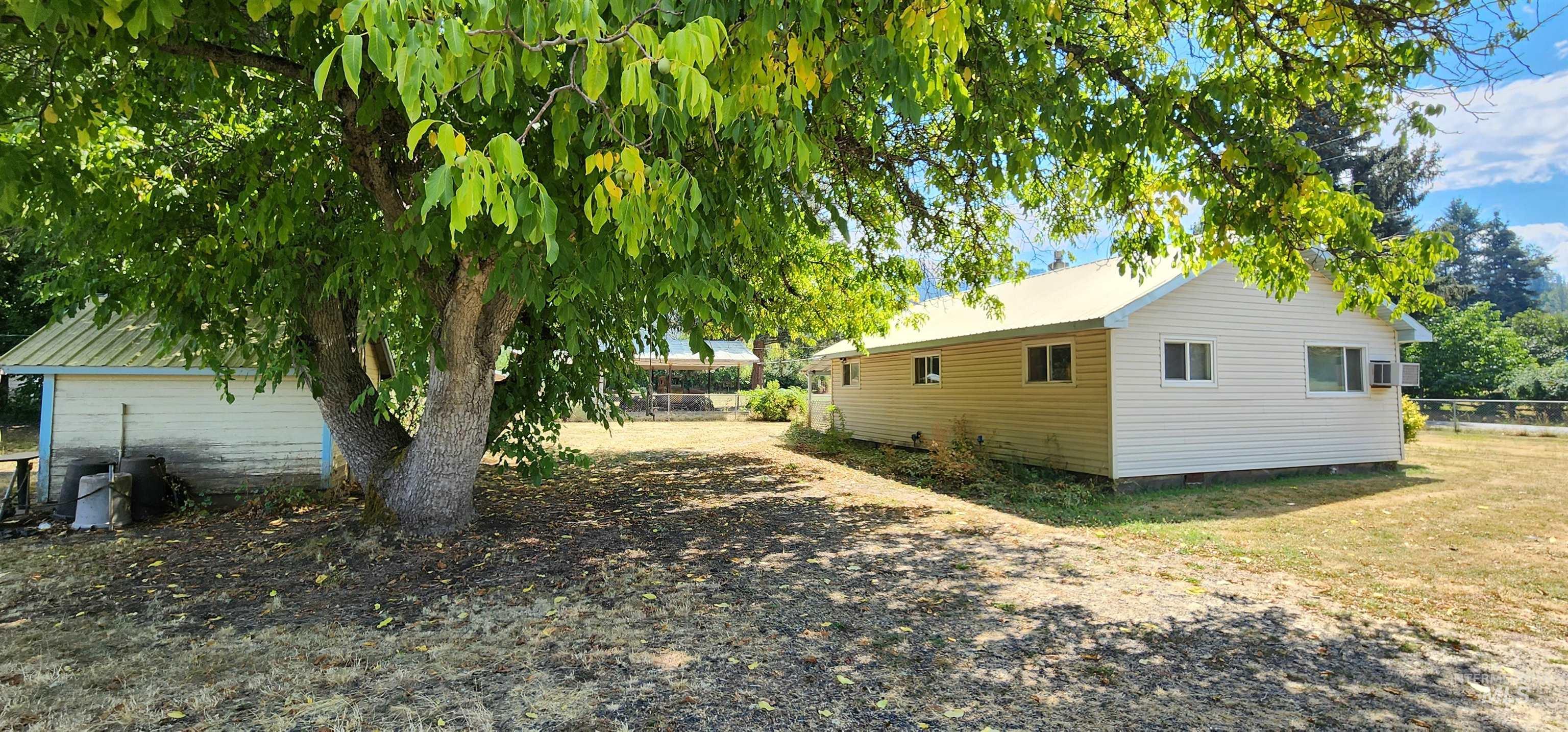 126 Rock Road Kamiah, ID 83536 - Photo 31 of 35 View of side of property featuring crawl space
