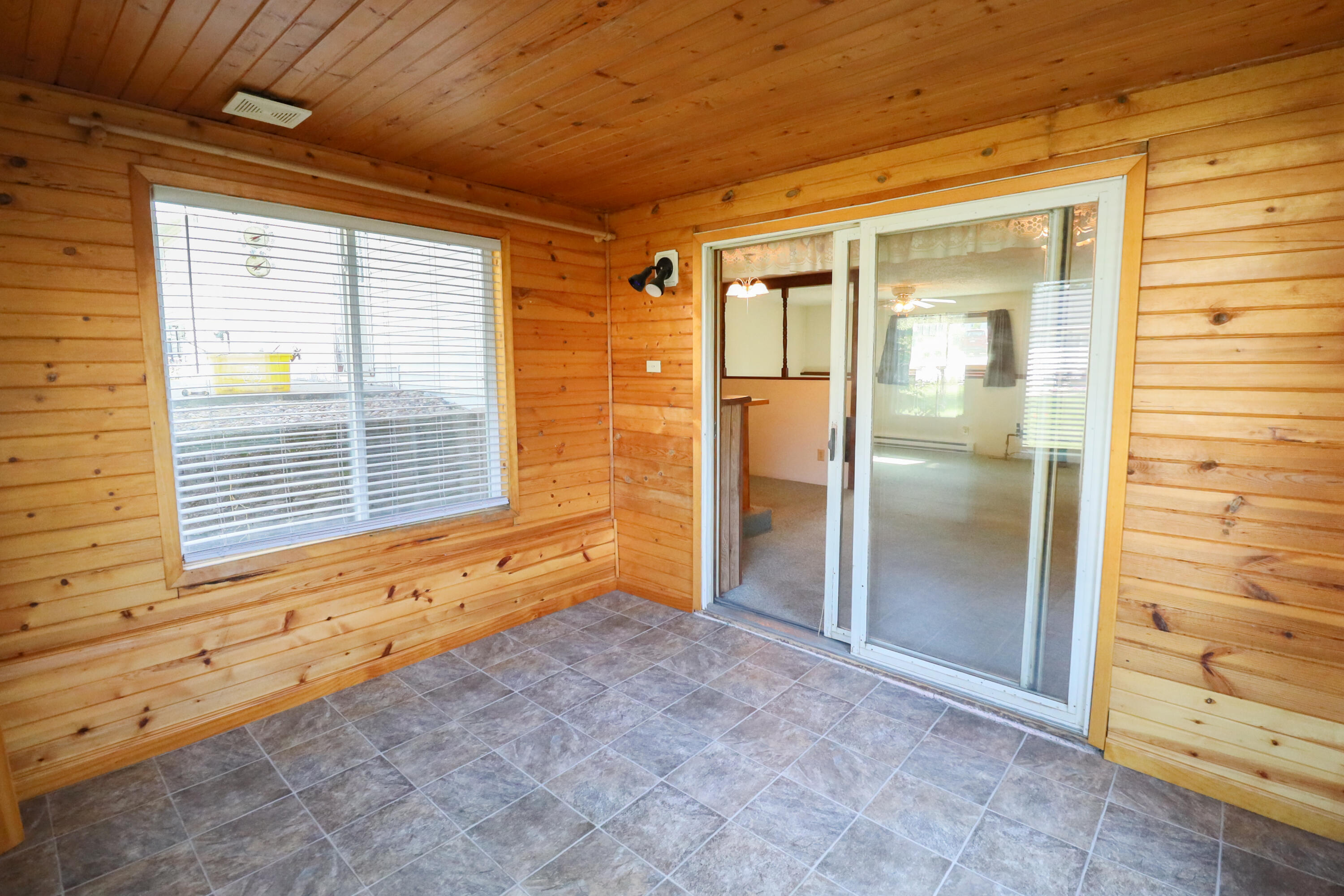 217 Maple Lane Stoddard, WI 54658 - Photo 23 of 33 477A2539