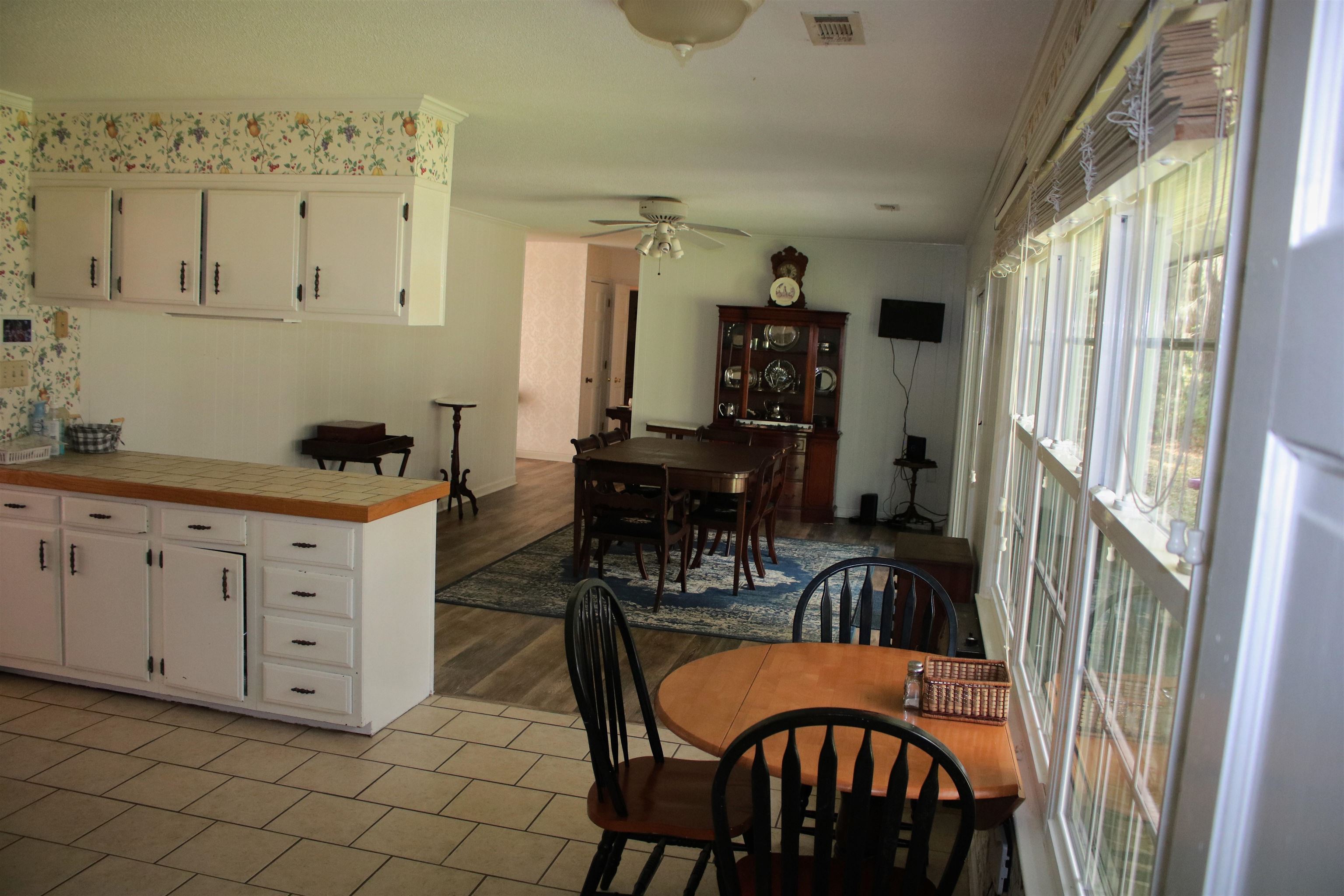 229 Tradd Road Georgetown, SC 29440 - Photo 6 of 12 Gallery Image 6