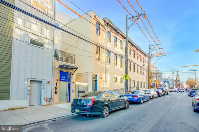 a car parked in front of a building