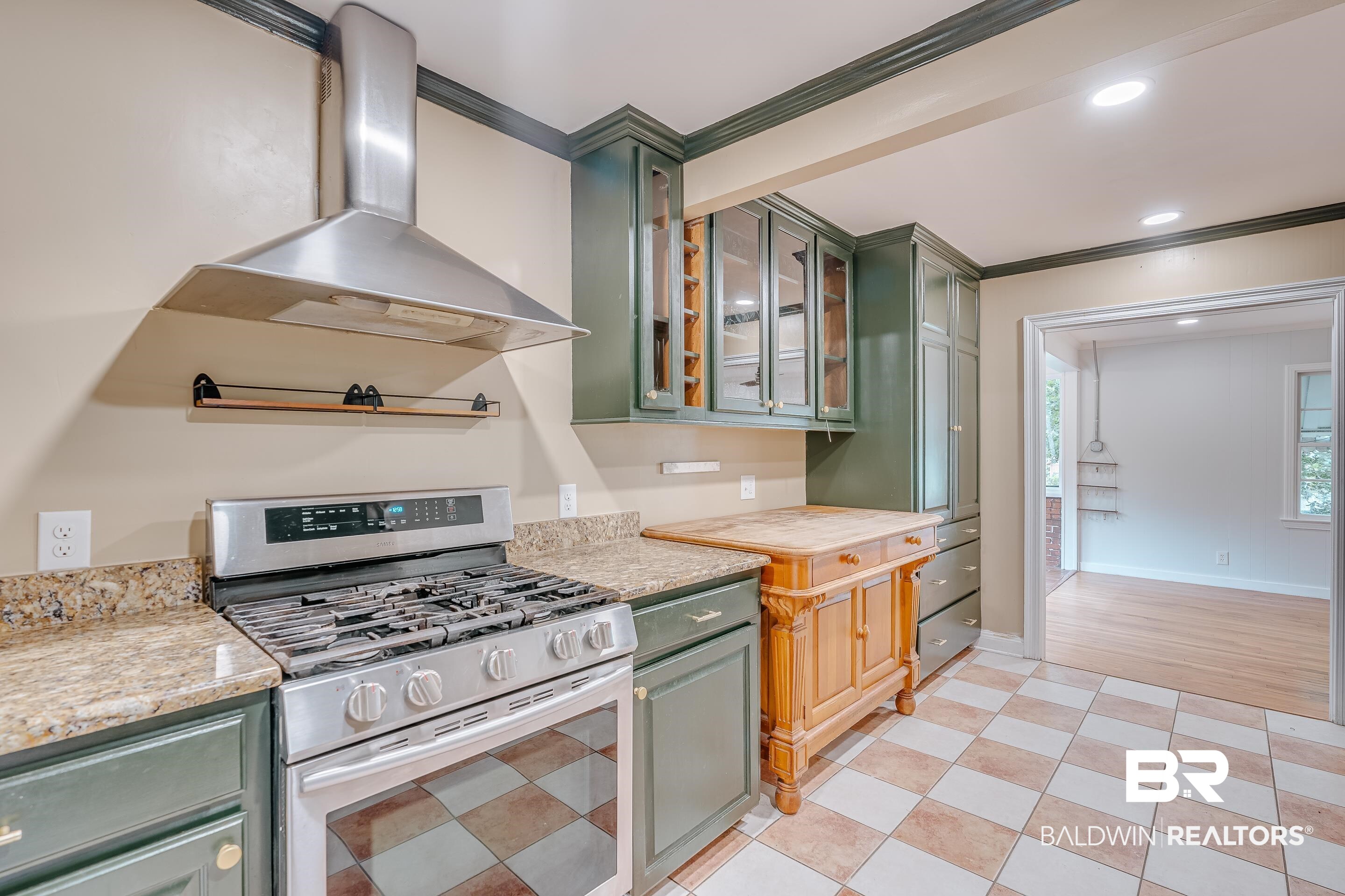 167 Seminole Street Mobile, AL 36606 - Photo 13 of 47