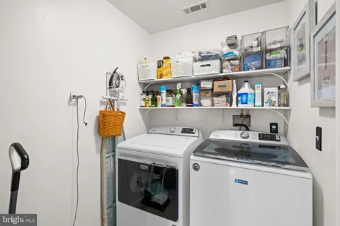 $1,100,000 | 10448 Wheatley School Road, Marshall, VA 20115