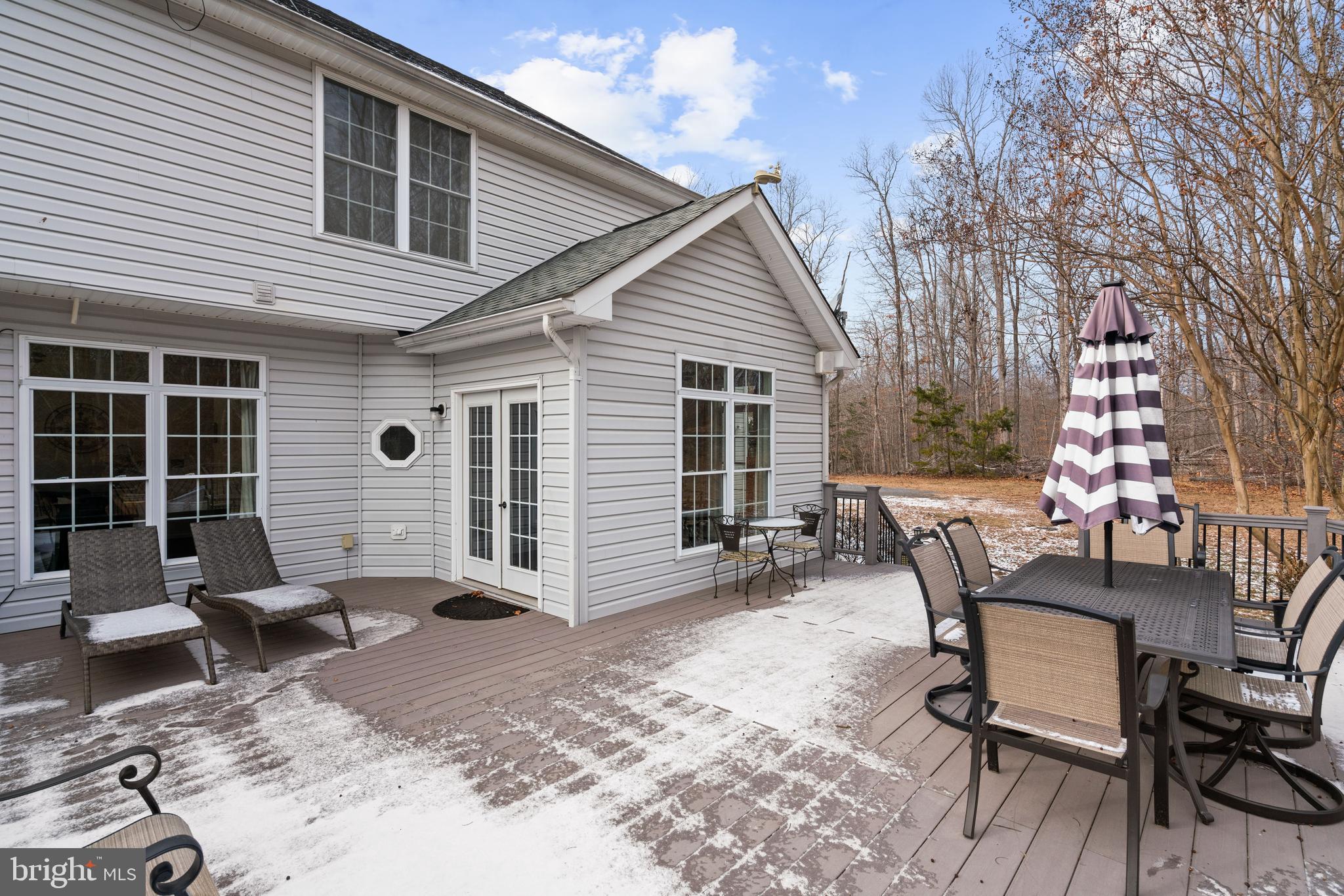 10448 Wheatley School Road Marshall, VA 20115 - Photo 39 of 43 a view of a house with backyard and sitting area
