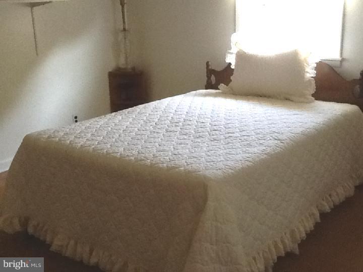 979 Coronet Road Warminster, PA 18974 - Photo 12 of 14 Bedroom