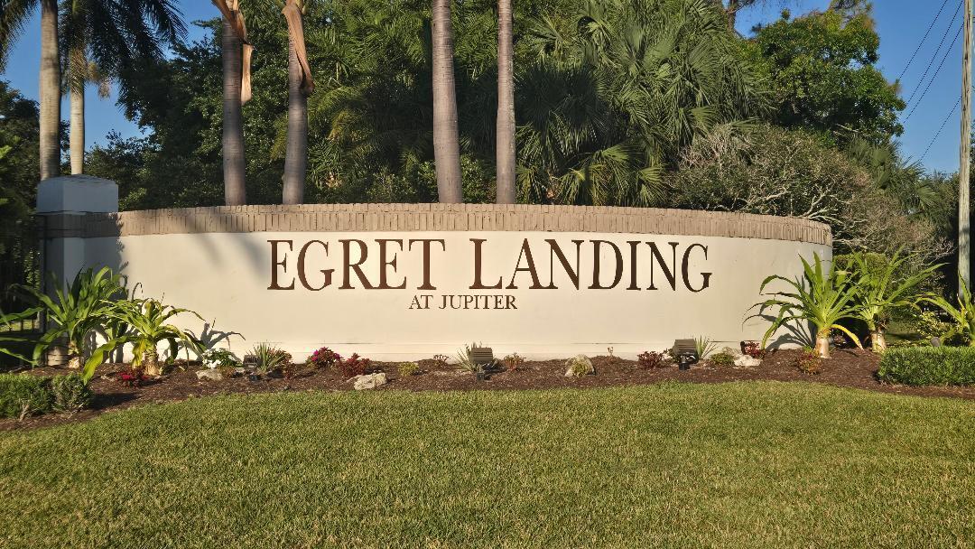 403 Mangrove Point Jupiter, FL 33458 - Photo 45 of 51 a sign of golf club on a wall