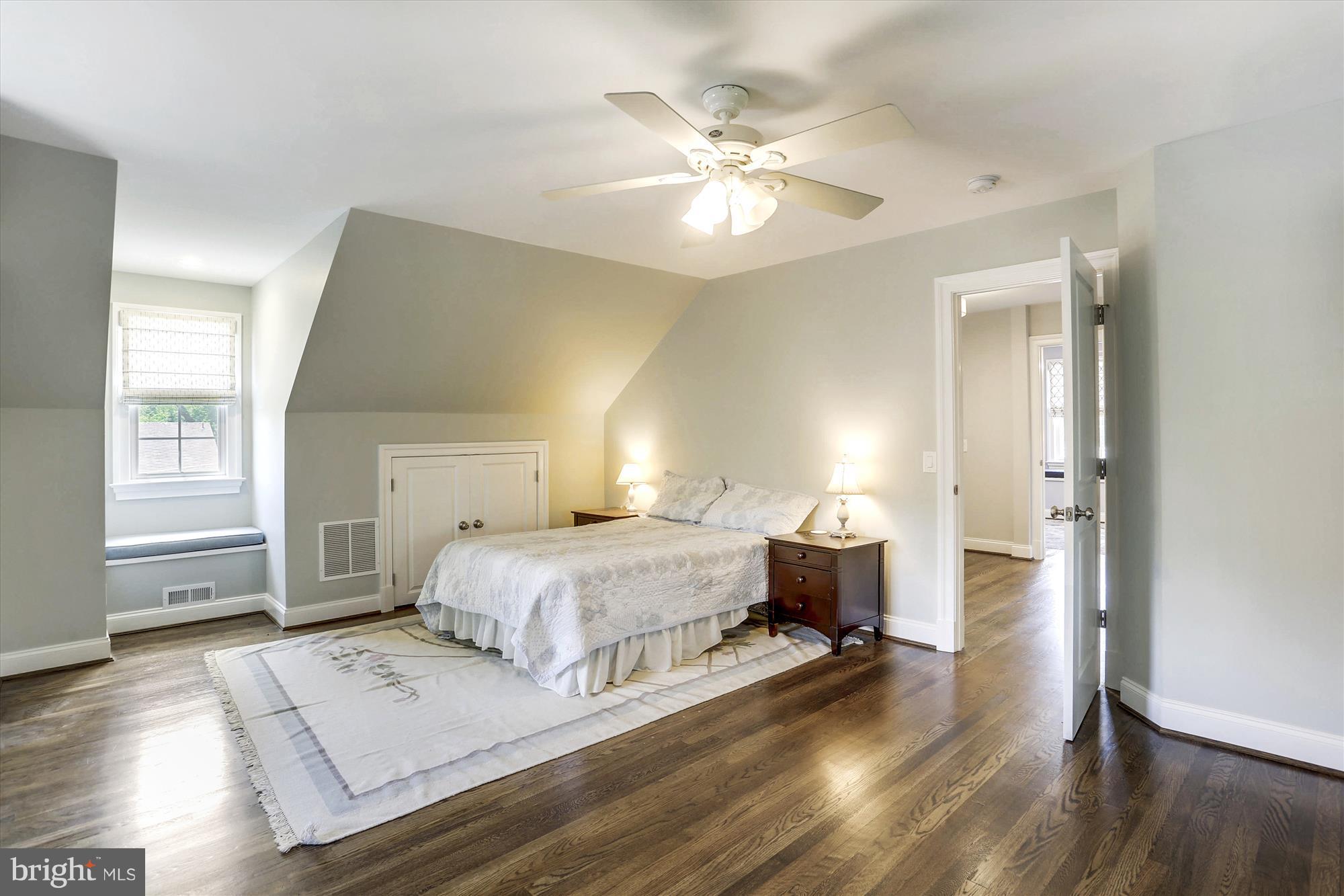 5611 Ogden Road Bethesda, MD 20816 - Photo 18 of 27 Third Floor Bedroom