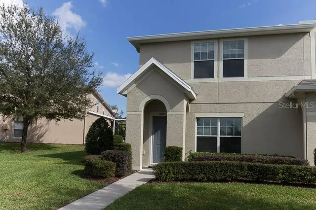 $2,100 | 15810 Fishhawk View Drive, Lithia, FL 33547