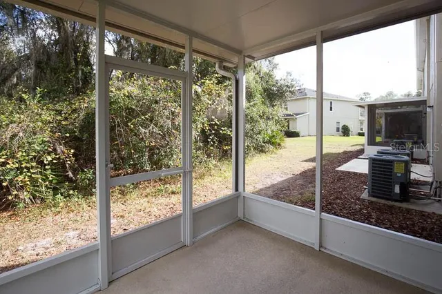 $2,100 | 15810 Fishhawk View Drive, Lithia, FL 33547