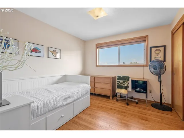 $589,000 | 3247 Northeast 135th Avenue, Portland, OR 97230