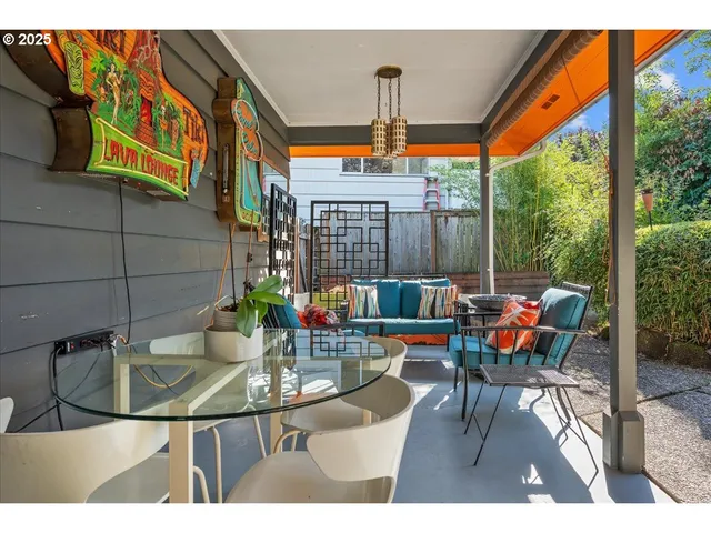 $589,000 | 3247 Northeast 135th Avenue, Portland, OR 97230