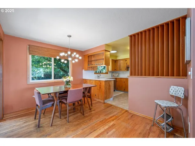 $589,000 | 3247 Northeast 135th Avenue, Portland, OR 97230