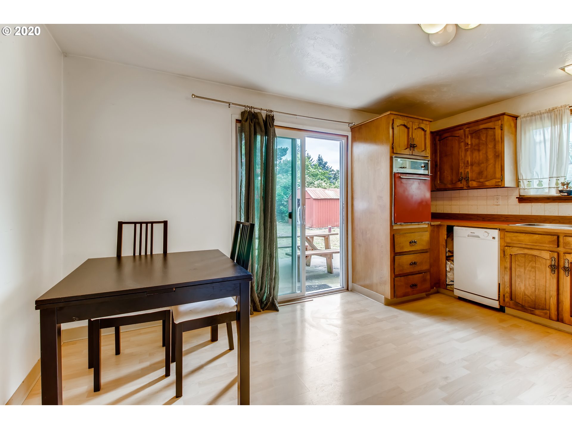 7403 Southeast Luther Road Portland, OR 97206 - Photo 15 of 21 Gallery Image 15