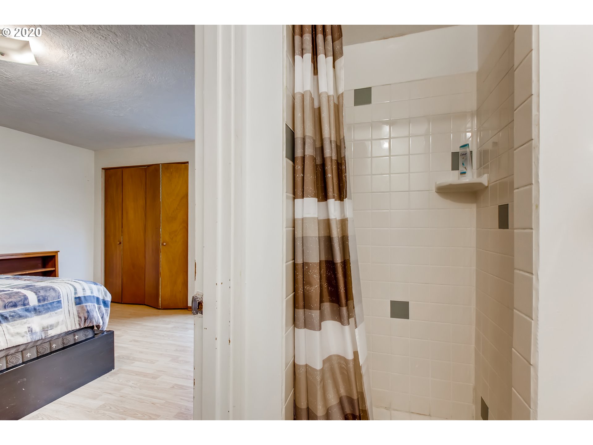7403 Southeast Luther Road Portland, OR 97206 - Photo 19 of 21 Gallery Image 19