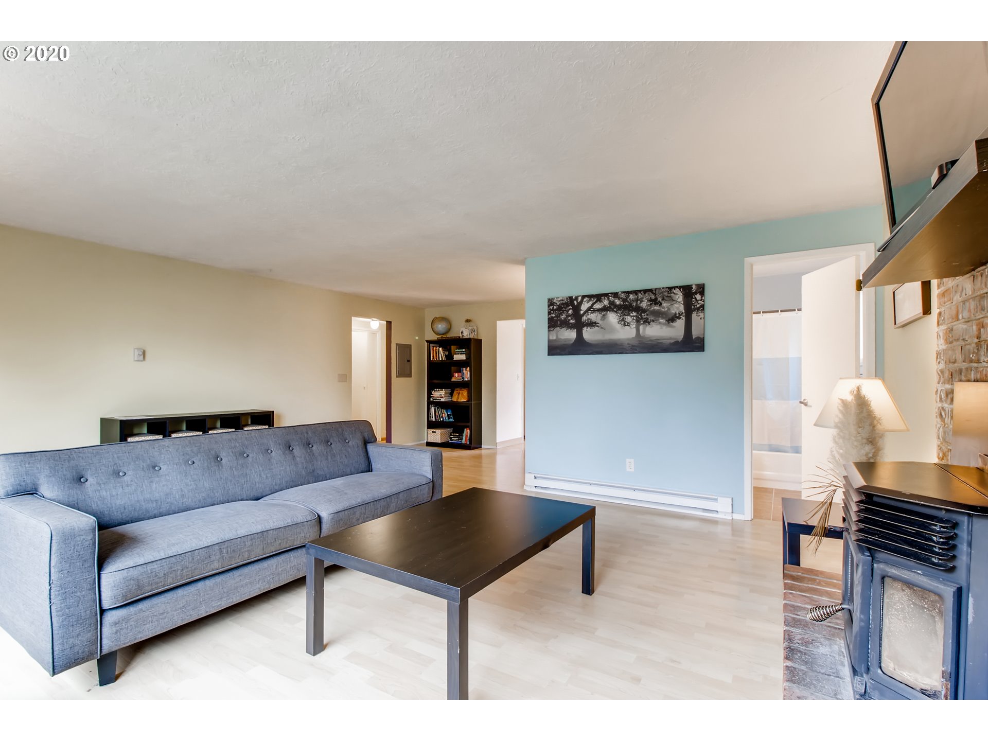 7403 Southeast Luther Road Portland, OR 97206 - Photo 10 of 21 Gallery Image 10