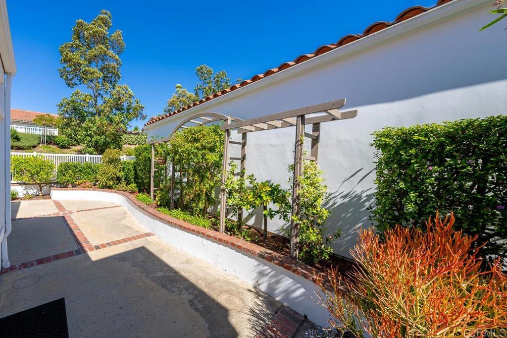 4970 Lamia Way Oceanside, CA 92056 - Photo 33 of 51