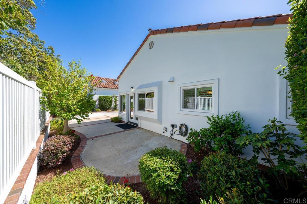 4970 Lamia Way Oceanside, CA 92056 - Photo 36 of 51