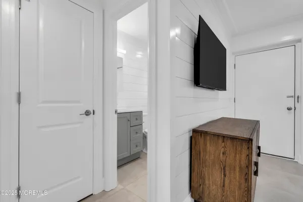 $1,950 | 548 Ocean Boulevard, Unit 12, Long Branch, NJ 07740