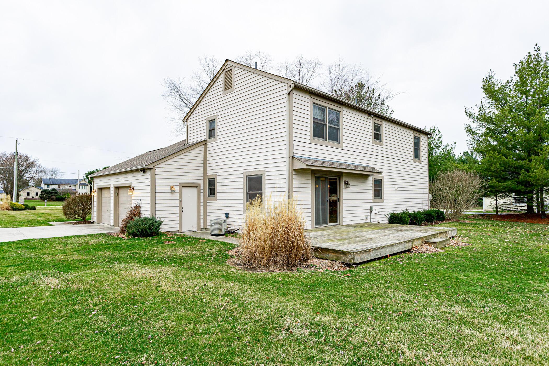 8091 Dustin Road Galena, OH 43021 - Photo 24 of 72 8091 Dustin Road, Galena, OH 43021_055