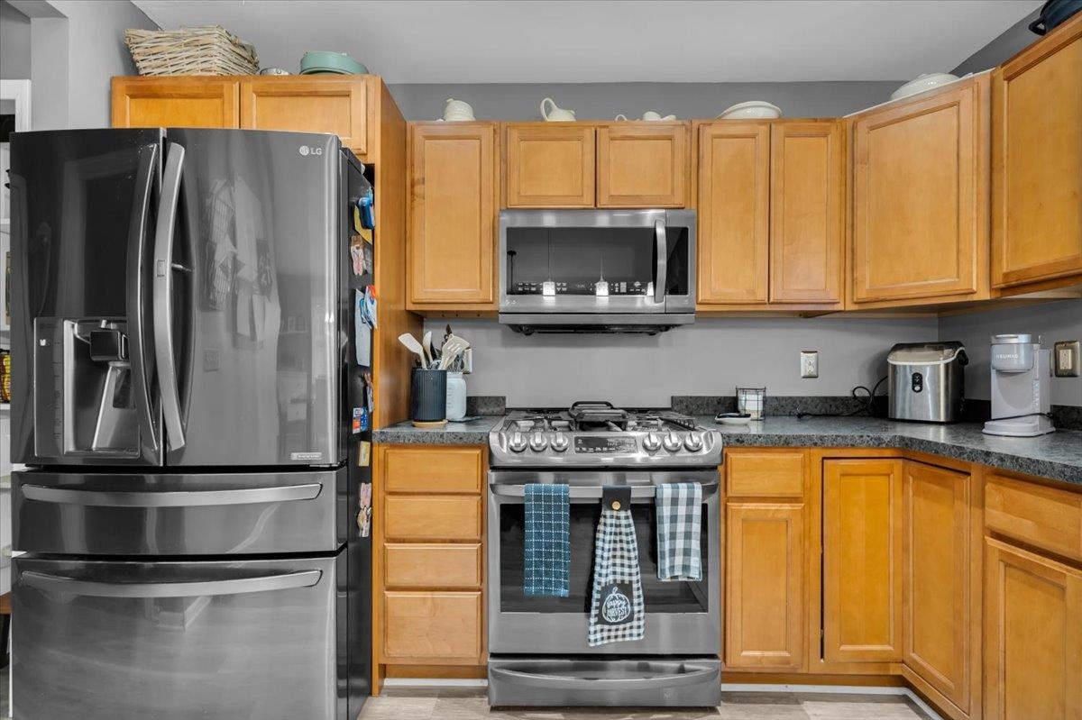 1806 Michigan Street Algonac, MI 48001 - Photo 12 of 38