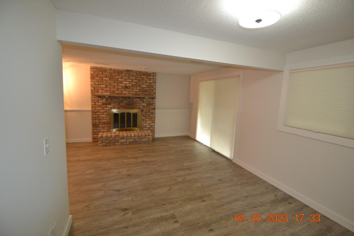 10452 Decatur Avenue South Bloomington, MN 55438 - Photo 4 of 15 Gallery Image 4