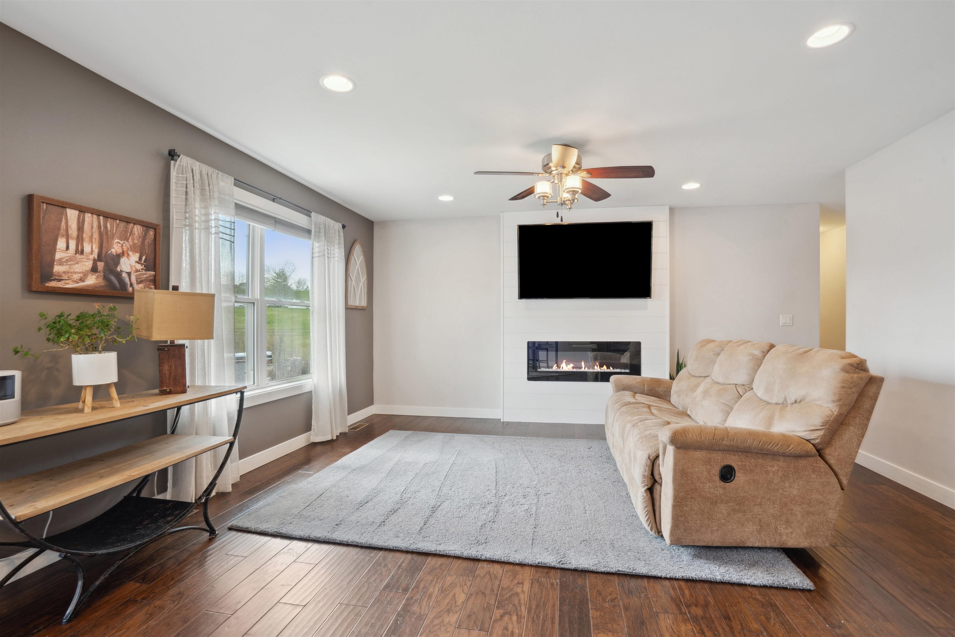 840 Marisa Ridge Dubuque, IA 52001 - Photo 5 of 27 Gallery Image 5