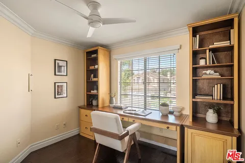 $1,369,000 | 350 Anzio Way, Oak Park, CA 91377
