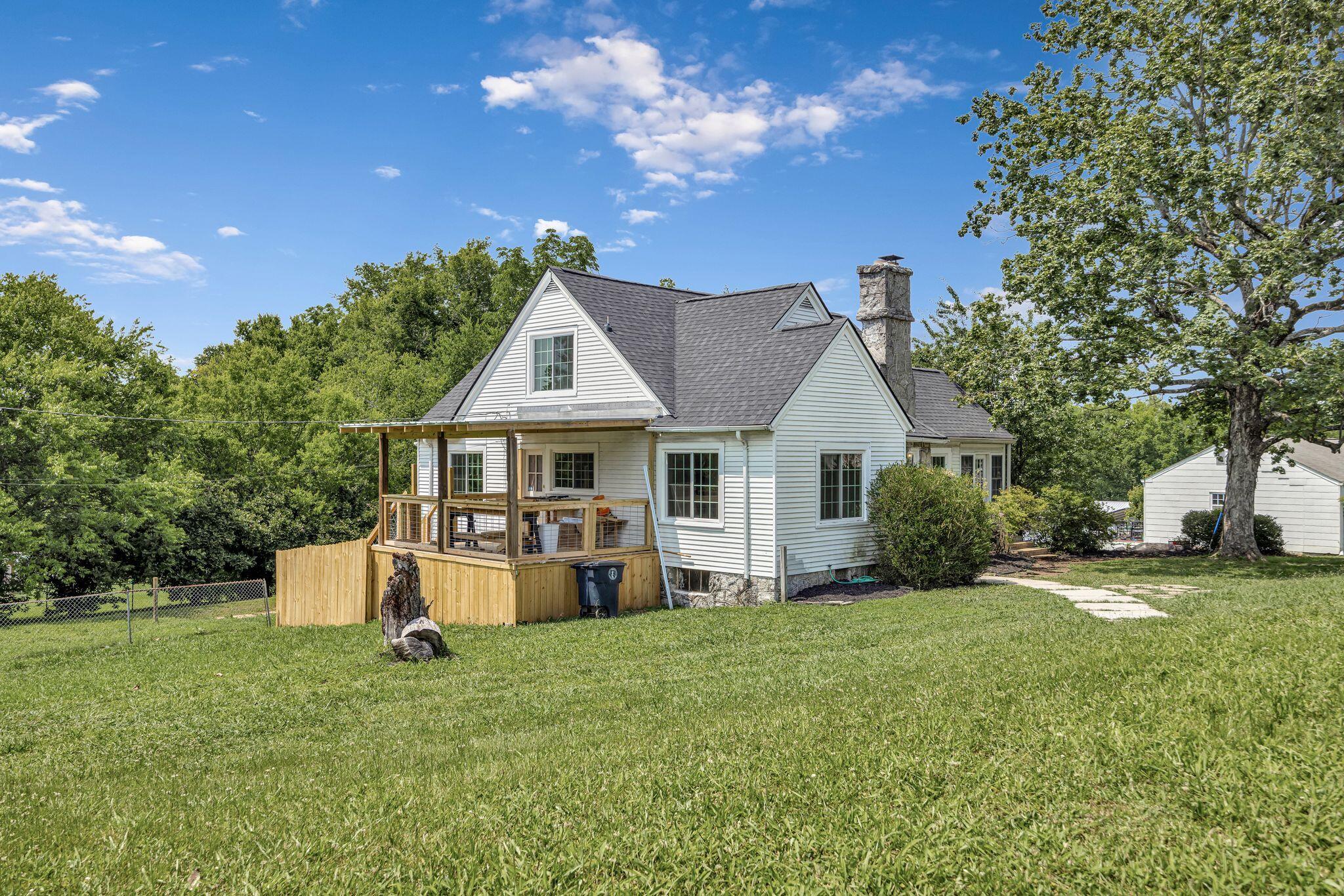 2019 McBrien Road Chattanooga, TN 37412 - Photo 27 of 33 .