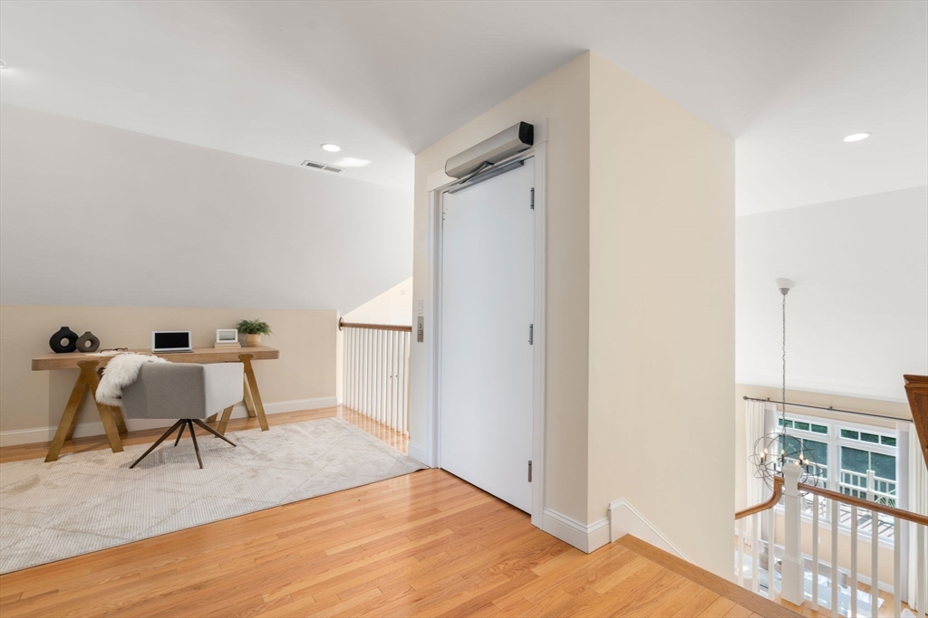 21 South Cottage Road, Unit 78 Belmont, MA 02478 - Photo 26 of 38