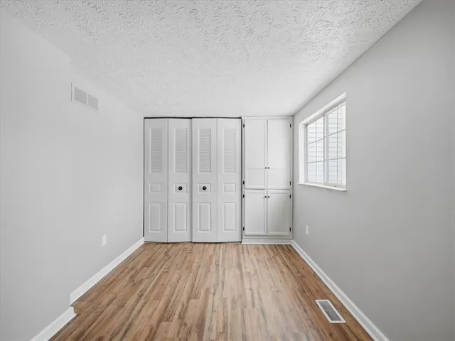 $179,900 | 7305 Lafayette Square, Aliquippa, PA 15001