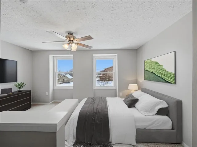 $179,900 | 7305 Lafayette Square, Aliquippa, PA 15001