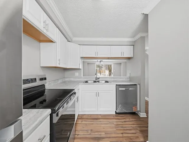 $179,900 | 7305 Lafayette Square, Aliquippa, PA 15001