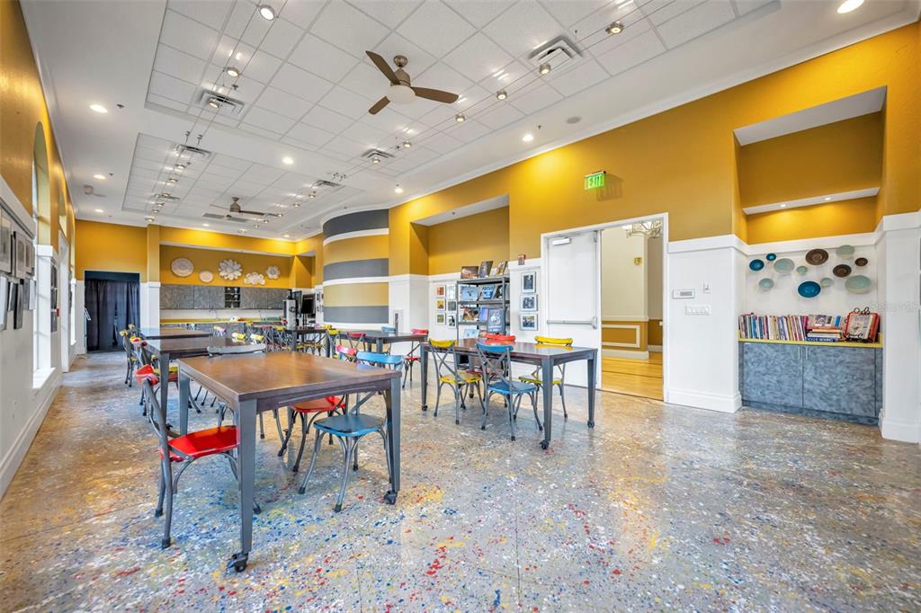 115 Bayou Bend Road Groveland, FL 34736 - Photo 46 of 47 a living room with lots of furniture and appliances