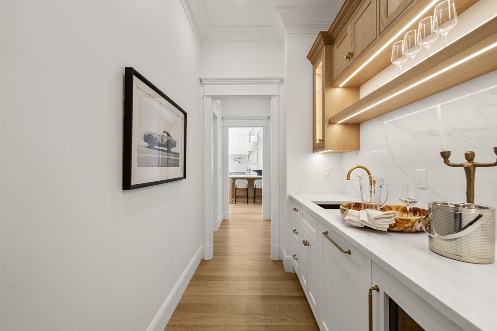 1 Tuttle Lane Lynnfield, MA 01940 - Photo 17 of 42