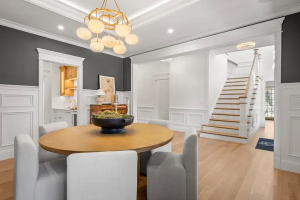 $3,750,000 | 1 Tuttle Lane, Lynnfield, MA 01940
