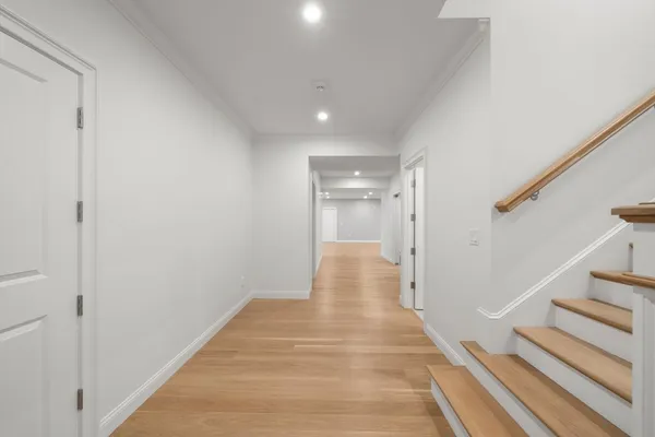 $3,750,000 | 1 Tuttle Lane, Lynnfield, MA 01940