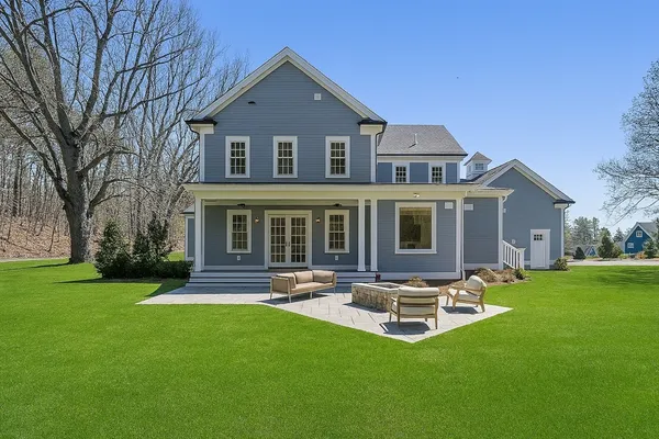$3,750,000 | 1 Tuttle Lane, Lynnfield, MA 01940
