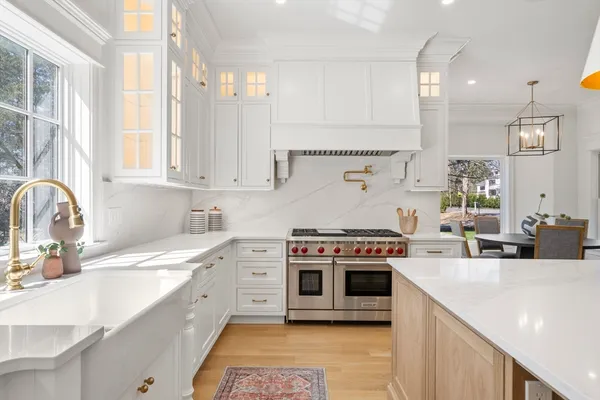 $3,750,000 | 1 Tuttle Lane, Lynnfield, MA 01940