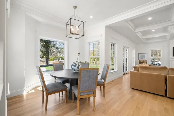 $3,750,000 | 1 Tuttle Lane, Lynnfield, MA 01940