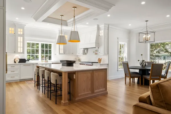 $3,750,000 | 1 Tuttle Lane, Lynnfield, MA 01940