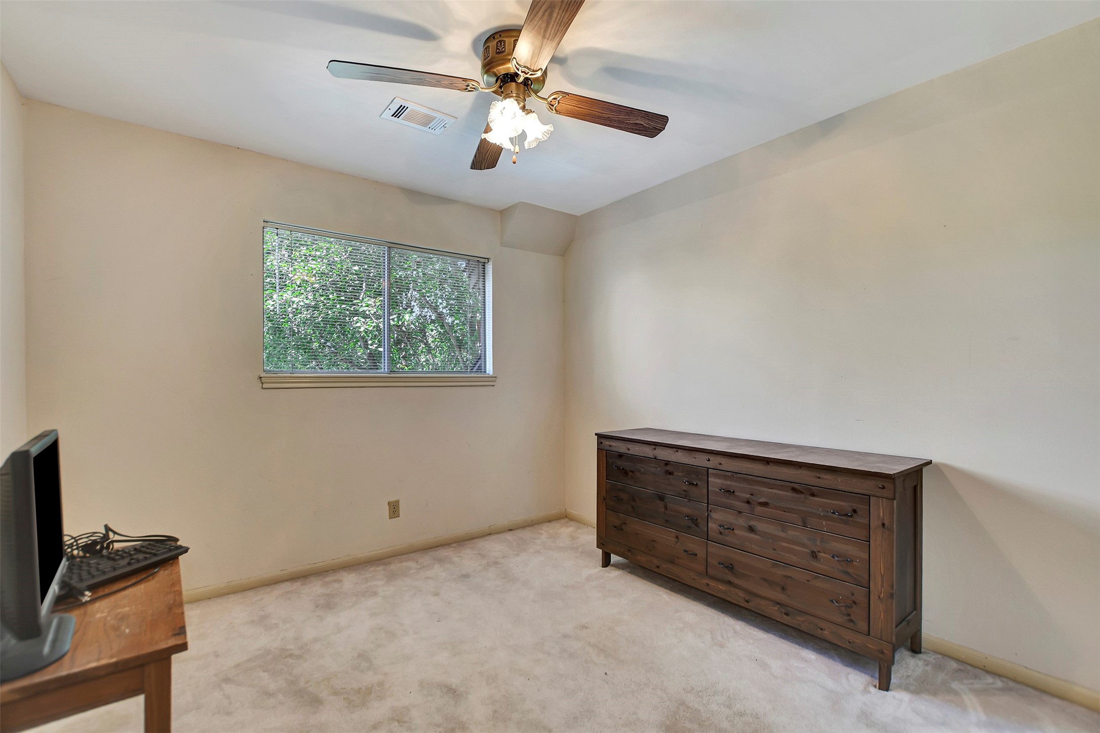 6714 Winkleman Road Houston, TX 77083 - Photo 32 of 46