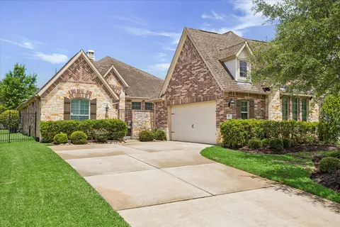 $599,000 | 19 Peace Tree Way, Tomball, TX 77375