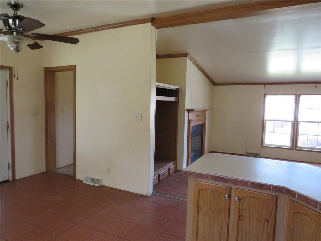 900 Lincoln Street Monongahela, PA 15063 - Photo 4 of 28