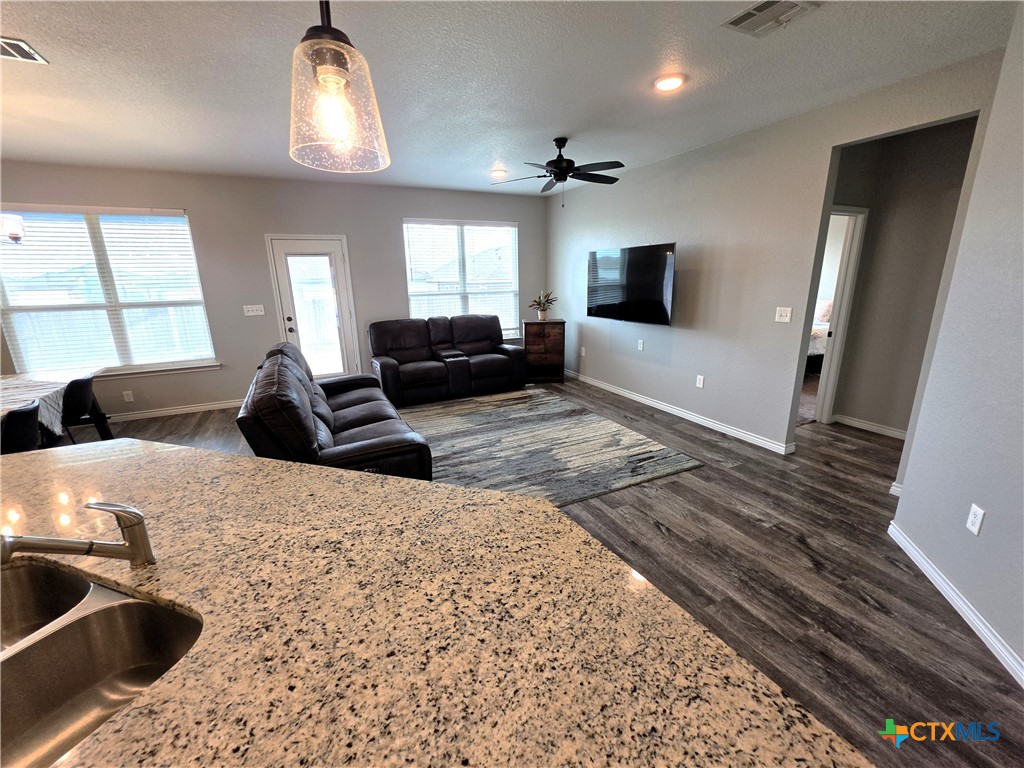 7709 McCulloch Road Temple, TX 76502 - Photo 13 of 32