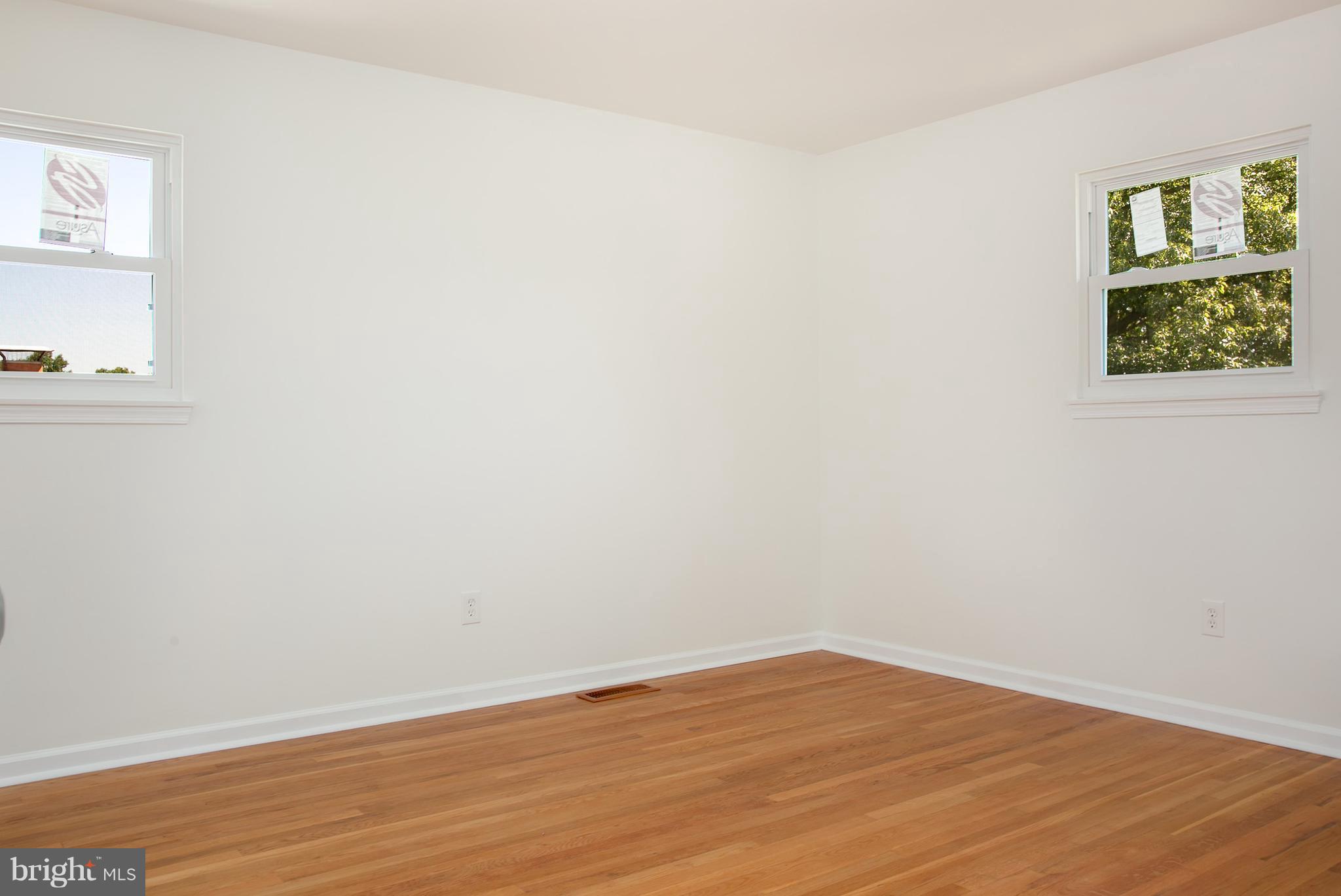 4538 Kinmount Road Lanham, MD 20706 - Photo 11 of 26 Bedroom