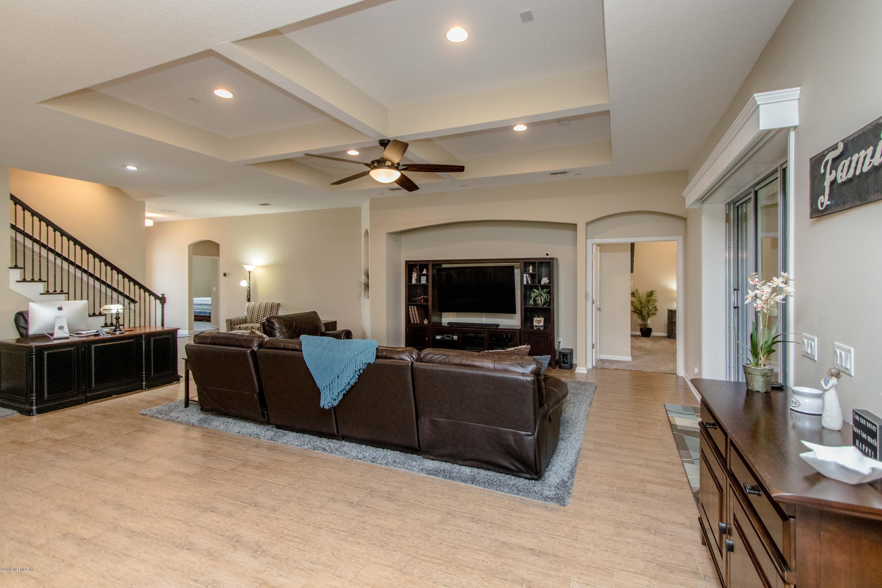 1801 Sugar Maple Road Fleming Island, FL 32003 - Photo 8 of 55 Living Room View 3