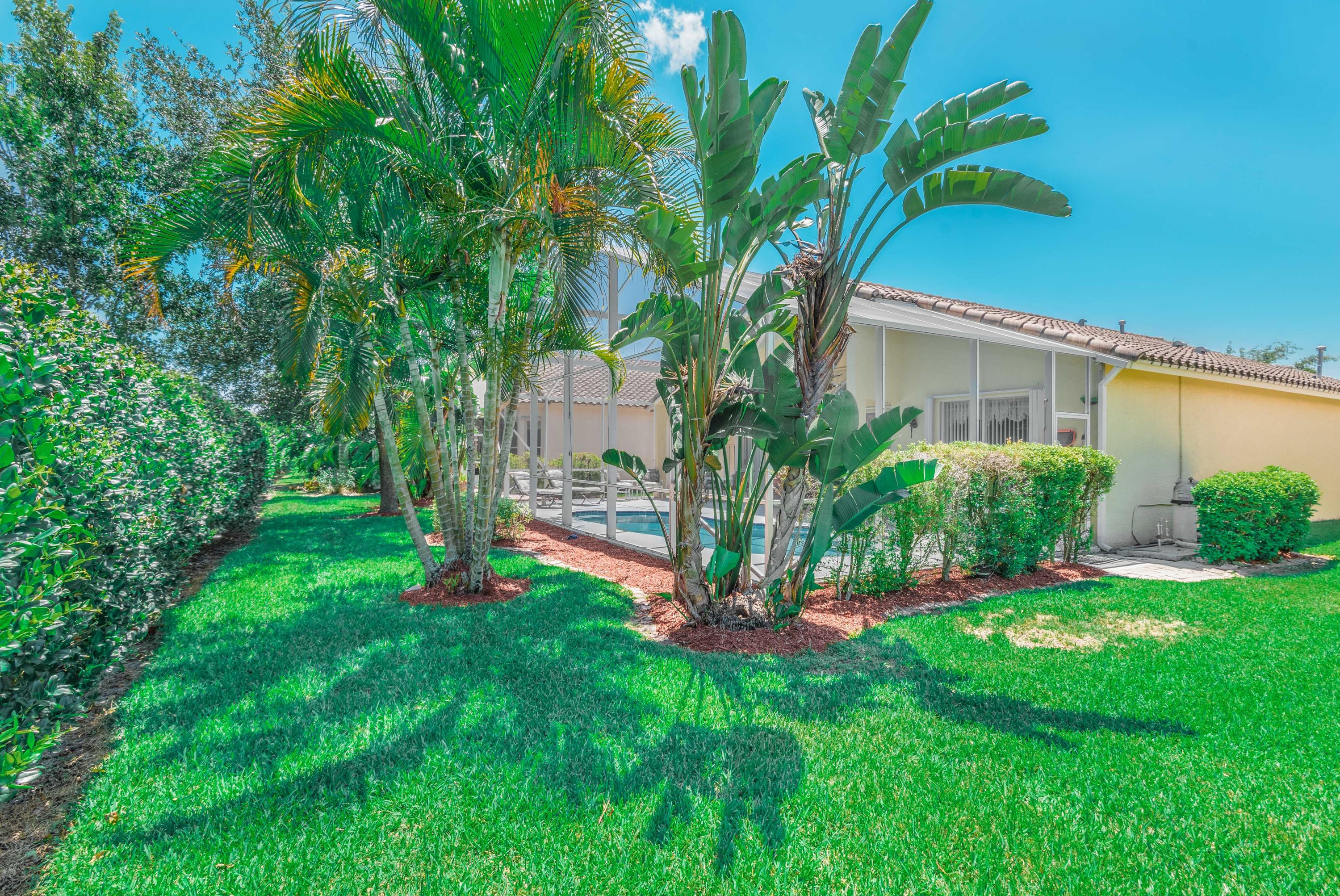 373 Springview Loop Port St. Lucie, FL 34986 - Photo 19 of 56 Beautifully Landscaped Back Yard