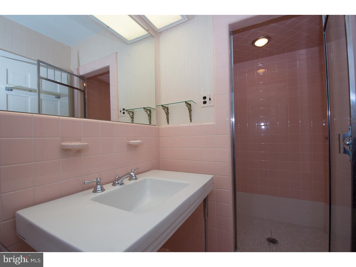719 Woodcrest Road Radnor, PA 19087 - Photo 13 of 23 Master Bathroom