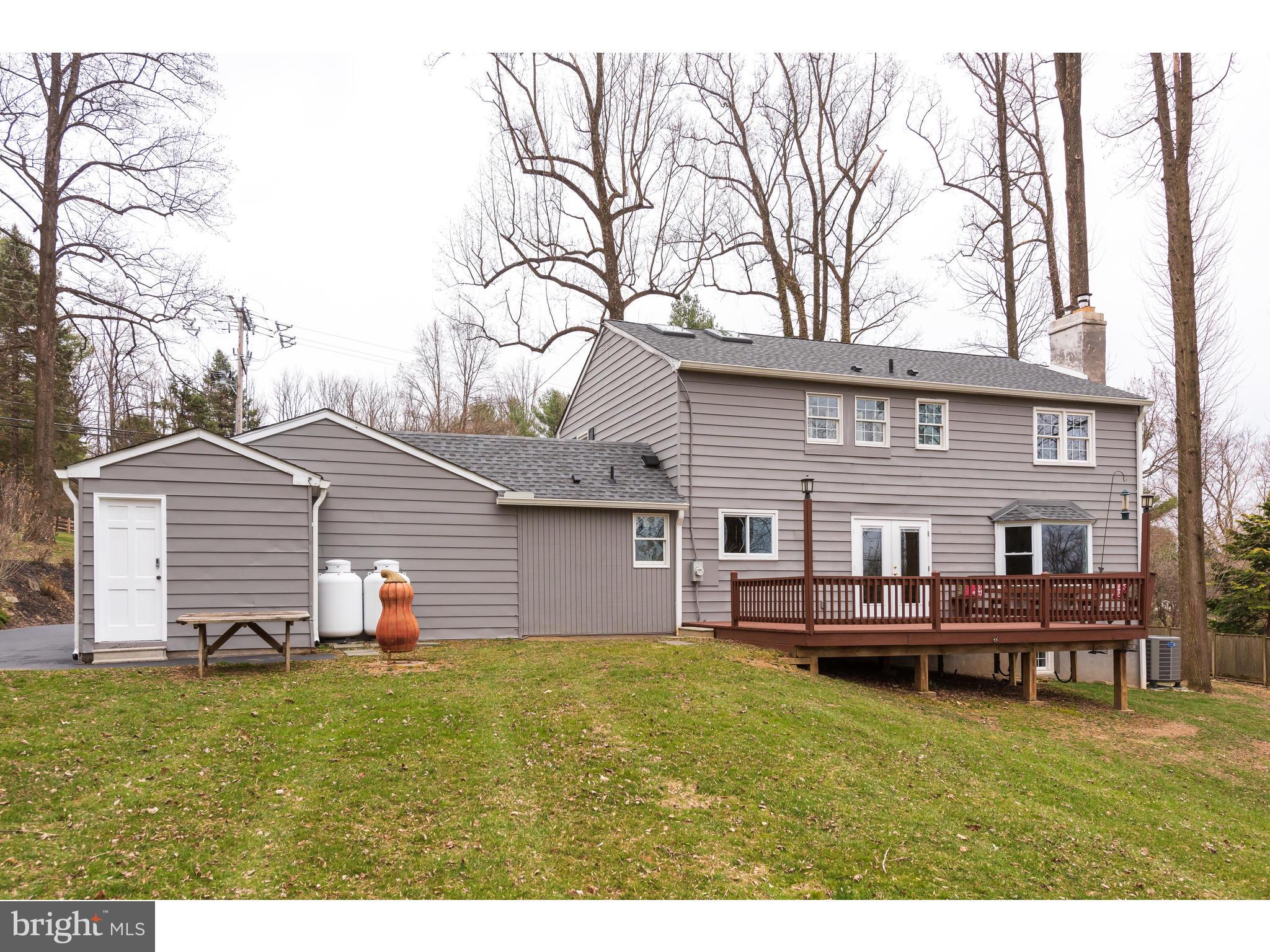 270 Peck Road Downingtown, PA 19335 - Photo 28 of 30 Back View