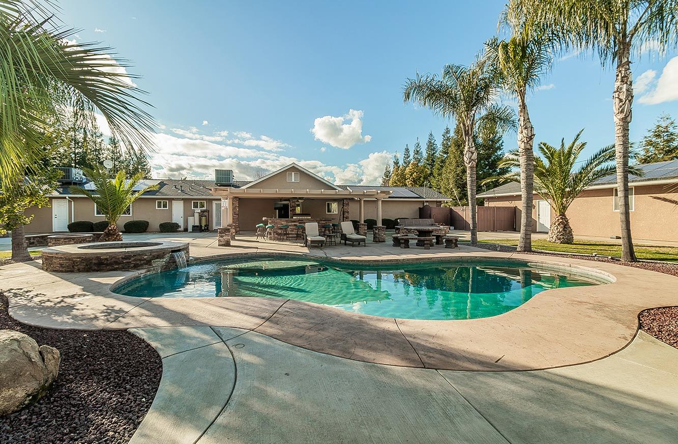 7010 South Frankwood Avenue Reedley, CA 93654 - Photo 43 of 75