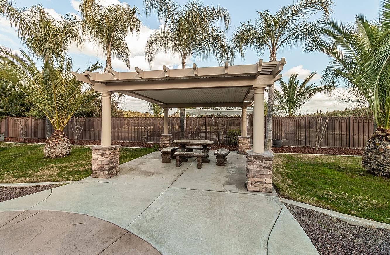 7010 South Frankwood Avenue Reedley, CA 93654 - Photo 44 of 75